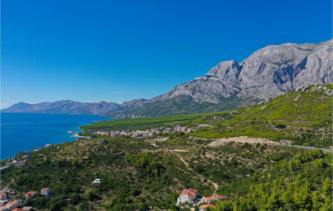 Beautiful Apartment In Krvavica With Kitchen Εξωτερικό φωτογραφία